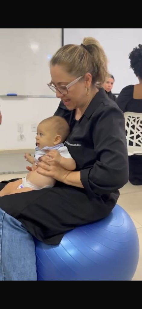 Atendimento com bebê no consultório